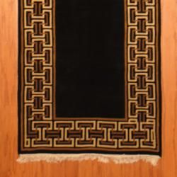 Indo Hand knotted Tibetan Black/ Ivory Wool Rug (2'7 x 7'10) Runner Rugs