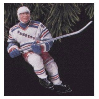 Hockey Greats Wayne Gretzky 1st in Series 1997 Hallmark Keepsake Ornament QXI6275   Sports Fan Hanging Ornaments