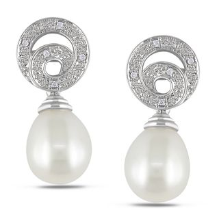 Miadora Sterling Silver Freshwater Pearl and Diamond Accent Earrings Miadora Pearl Earrings