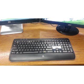 Logitech Wireless Combo Mk520 With Keyboard and Laser Mouse Electronics