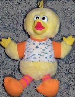 Sesame Street Playtime Big Bird 17" Plush, Says Peek a Boo, Pat a Cake and This Little Piggy Doll Toy Toys & Games
