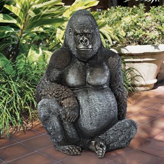 Design Toscano Black Back Western Lowland Gorilla Giant Great Ape Statue   Garden Statues