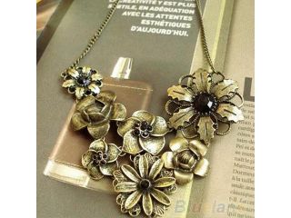 Fashion Vintage With Black Rhinestone Bronze Chain Pendant Necklace