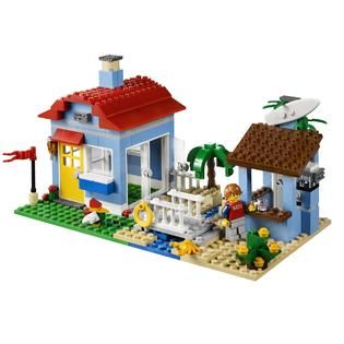 LEGO Creator Seaside House   Toys & Games   Blocks & Building Sets