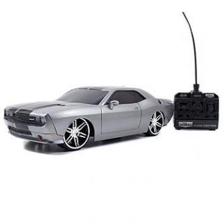 Jada Toys 116 Radio Control Vehicle 2012 Dodge Challenger SRT8