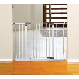 Dreambaby L867 Liberty Xtra Hallway Security Gate   White   Baby