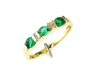 14K Gold Diamond and Emerald Ring Size 7