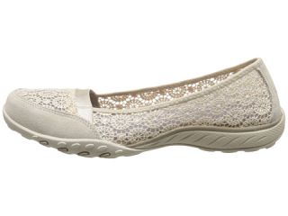 Skechers Relaxed Fit Breathe Easy Pretty Factor Natural