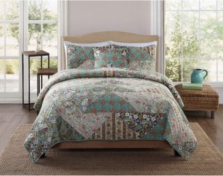 Retro Chic Country Triangle Patch Quilt Set   Bedding and Bedding Sets